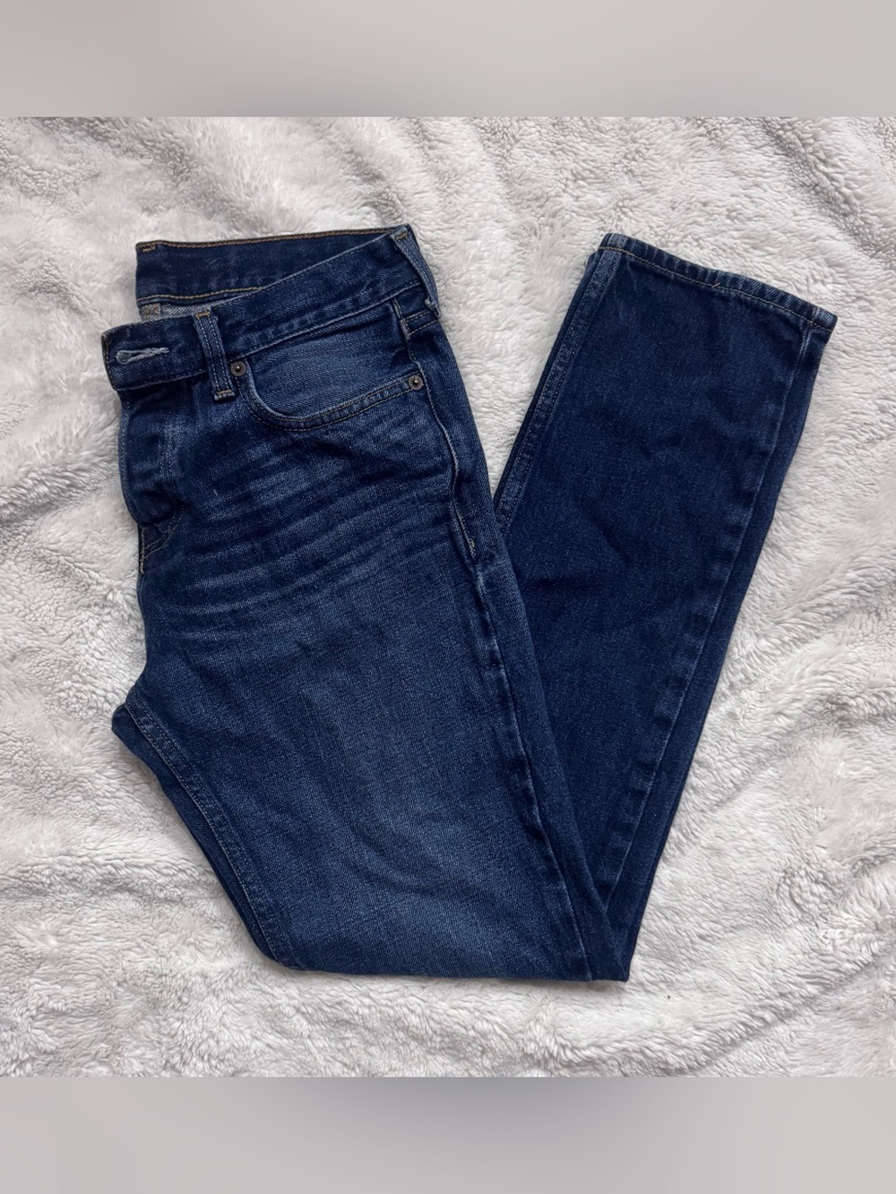 Hollister Men’s Skinny Jeans in Deep Indigo